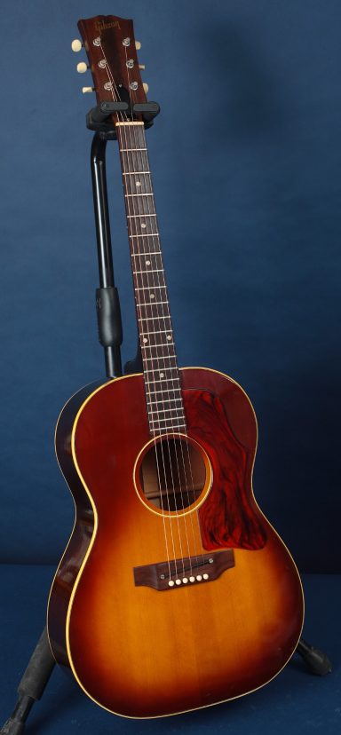 1967 Gibson B-25